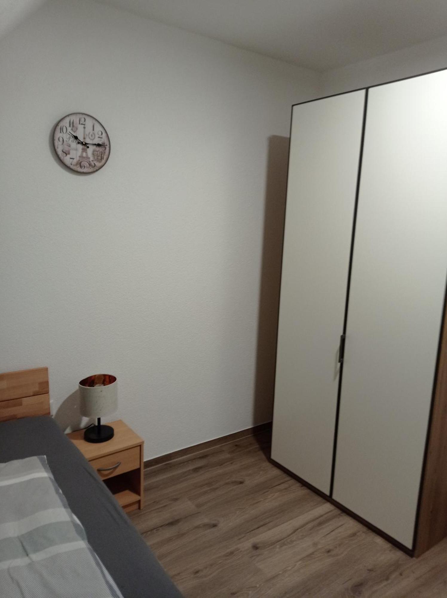 Zur Stadt Фолках Екстериор снимка